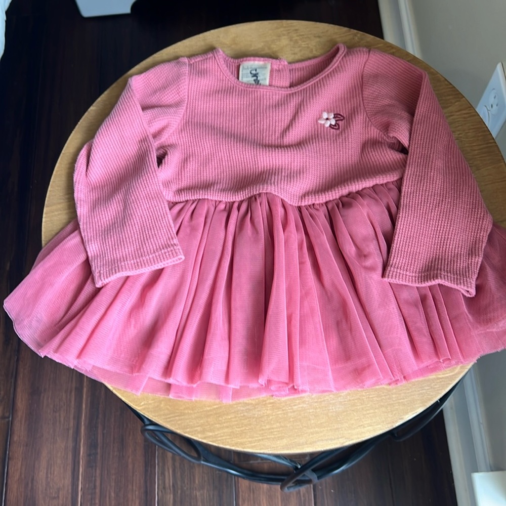 first impressions  long sleeve top size 24M